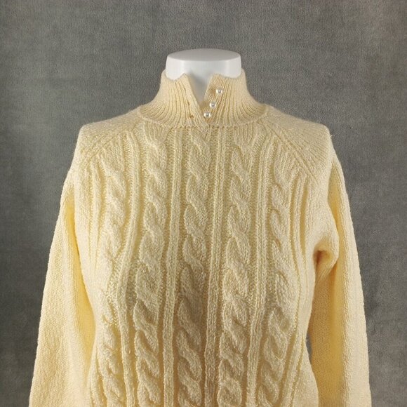 NWT KAREN SCOTT Fall Textured Sweater Petite SMALL Pearl Button Buttercream - Picture 2 of 10